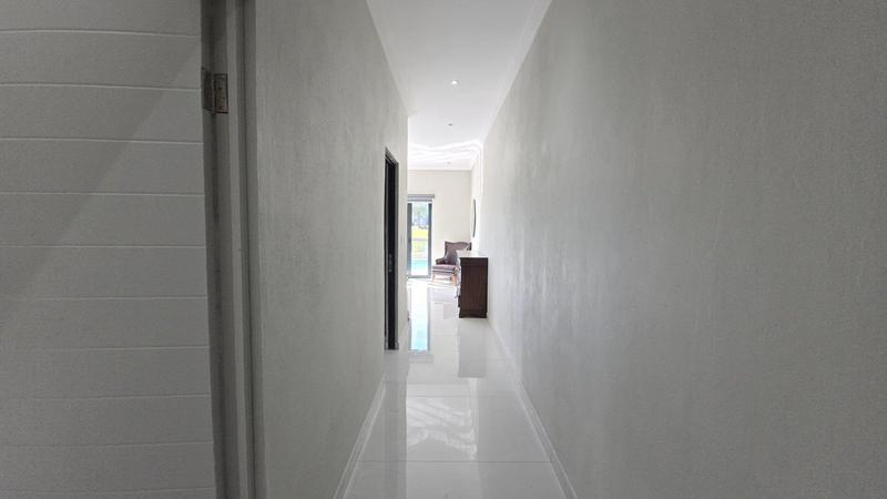 4 Bedroom Property for Sale in The Islands Estates North West
